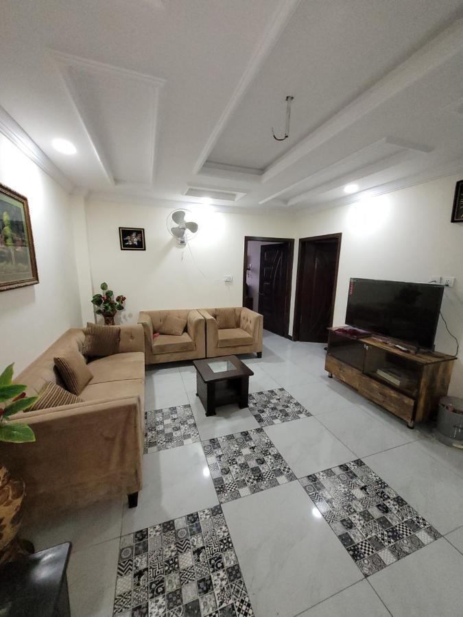New Nabeel Residency Khaqan Abbasi Road Bhurban Murree Ngoại thất bức ảnh